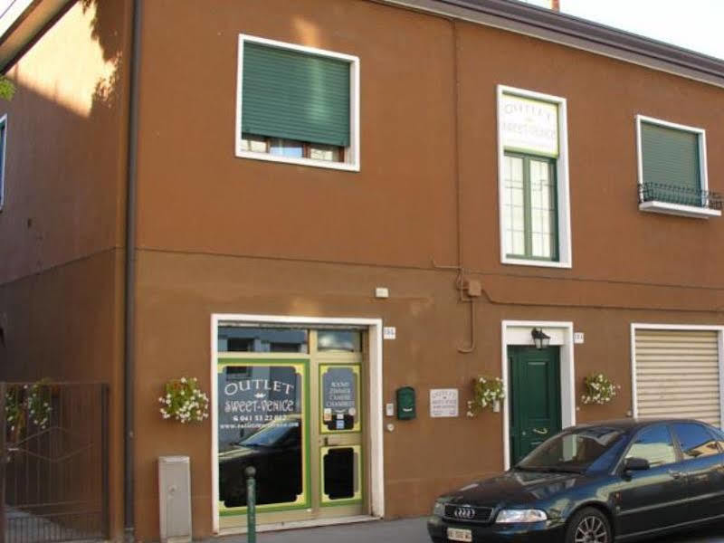 Outlet Sweet Venice Mestre Kültér fotó
